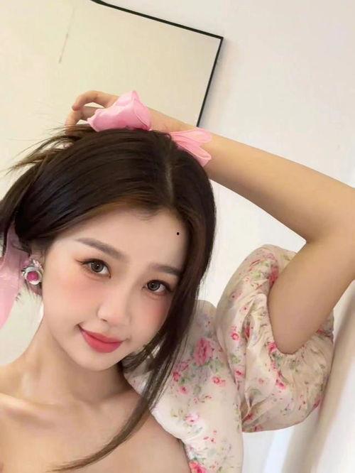 女星在线吃瓜视频,女星在线吃瓜，揭秘幕后故事