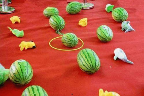 小长假吃瓜视频,盘点热门视频背后的趣味故事