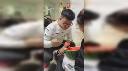 男人吃瓜视频大全,揭秘网络热点的幕后故事