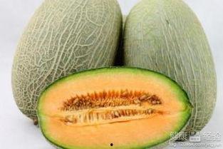 空姐吃哈密瓜视频在线播放,空姐现场品尝哈密瓜，直播引网友热议