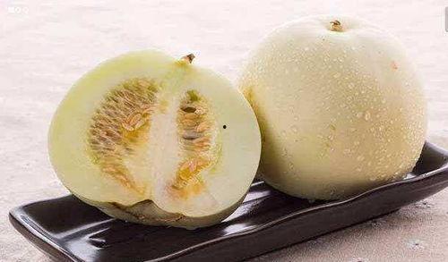 外国人吃白兰瓜视频大全,外国人品尝白兰瓜视频大盘点