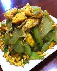 包瓜头怎么炒着吃视频,家常美味轻松学