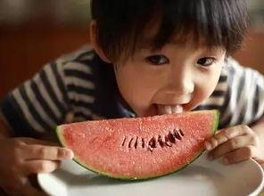 卖瓜妹吃西瓜视频,揭秘西瓜背后的甜蜜秘密