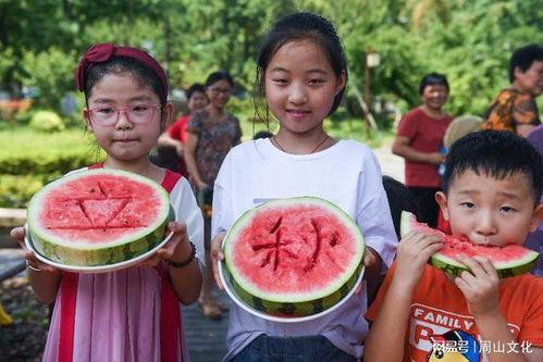 孩子们校园吃瓜视频,孩子们的自制吃瓜视频大揭秘